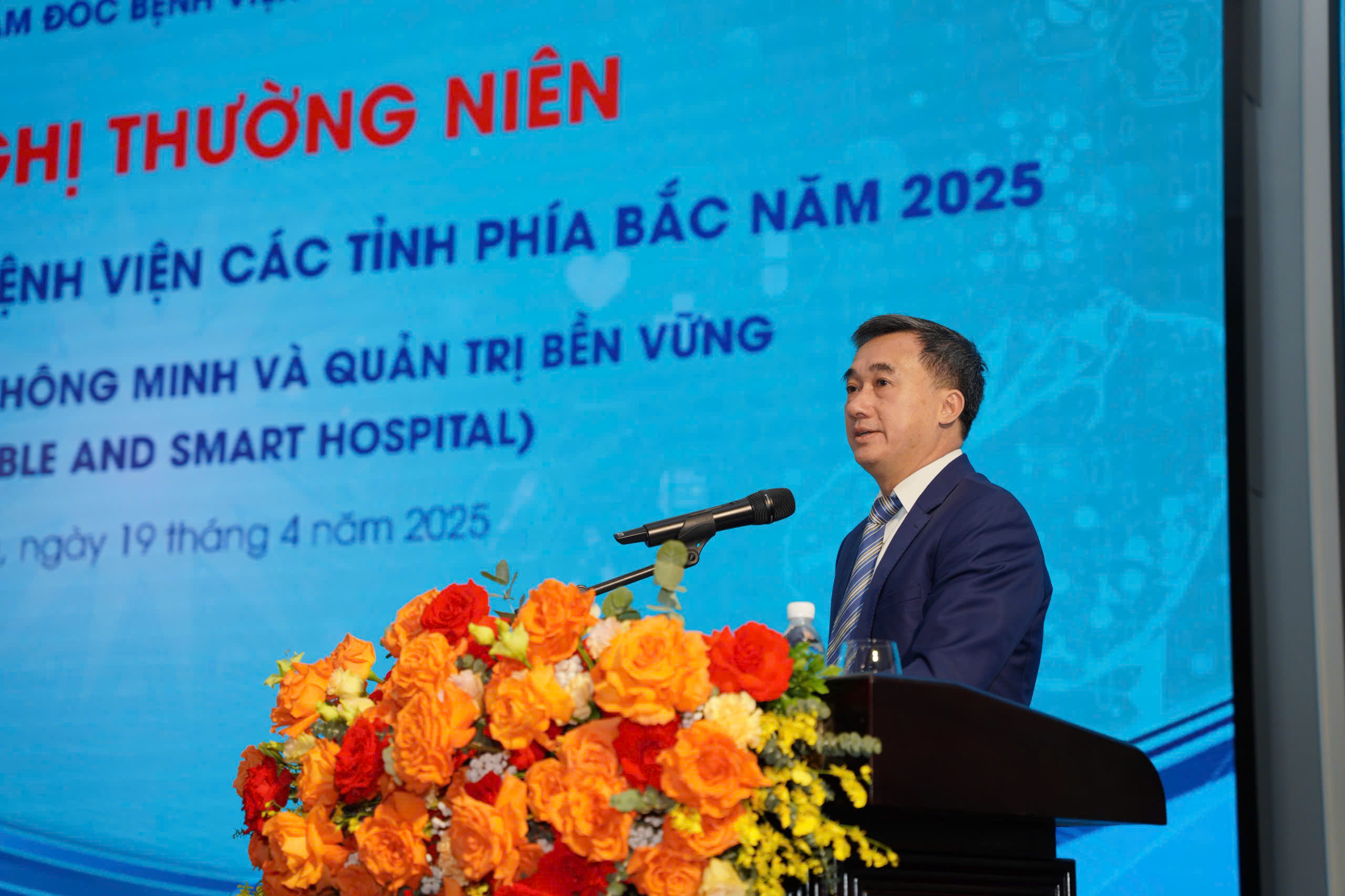 Bộ Y tế: Hướng tới miễn phí khám sức khỏe cho toàn dân- Ảnh 1.