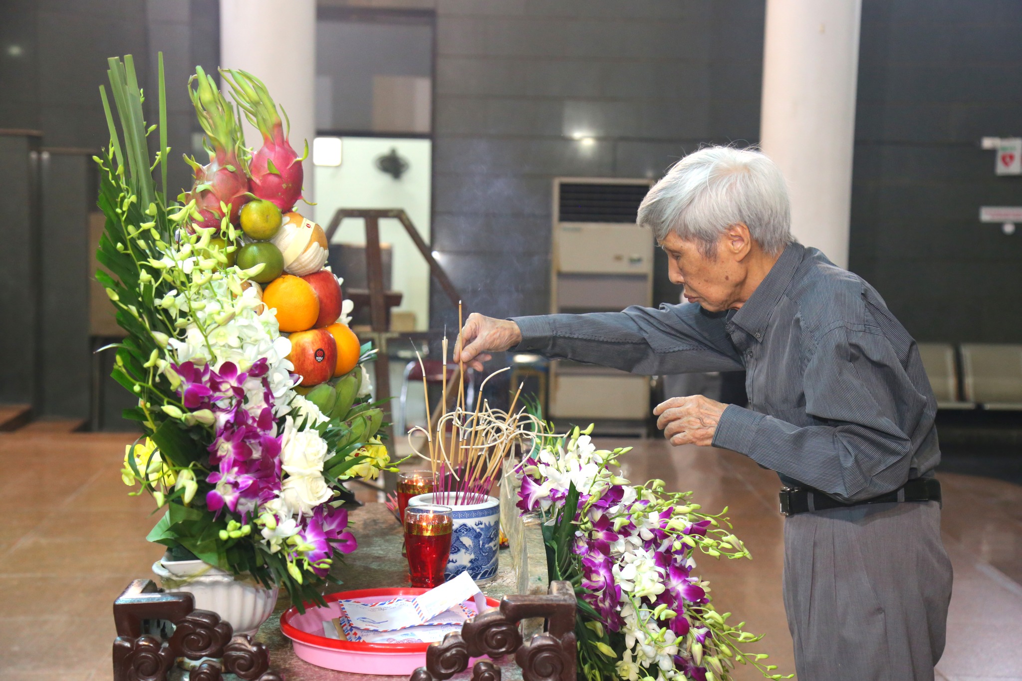 Lễ tiễn biệt Giáo sư Nguyễn Bửu Triều - Ảnh 11.