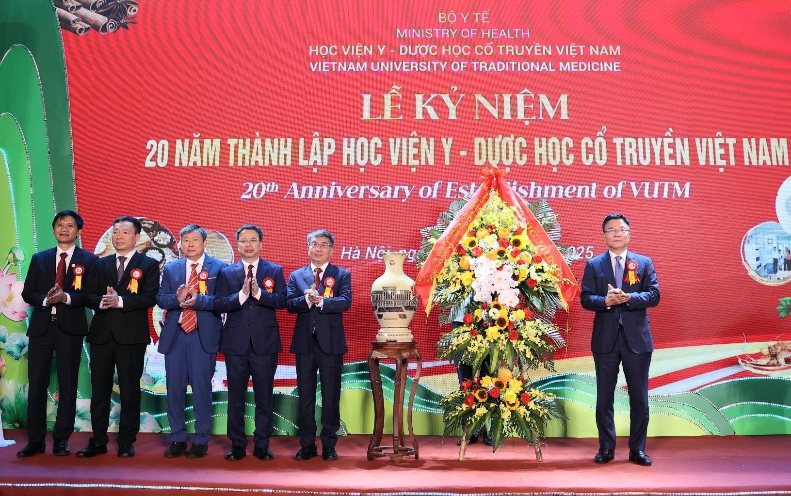 Y dược cổ truyền góp phần tăng trưởng và lan tỏa văn hóa Việt- Ảnh 2.