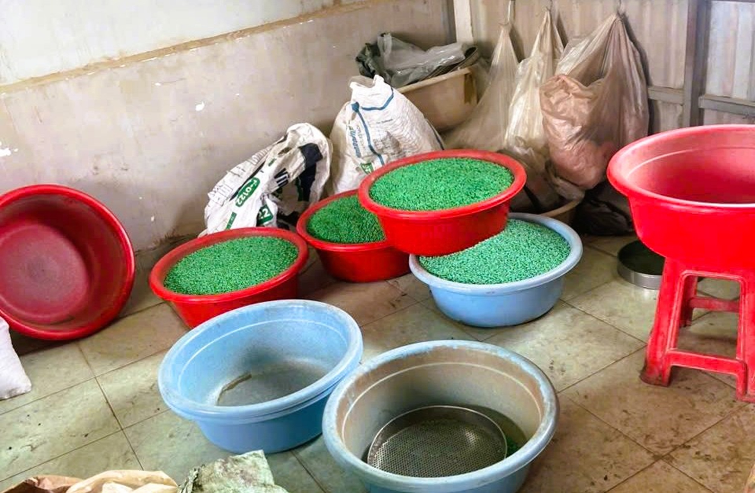 Báo cáo của Sở Y tế tỉnh Thanh Hóa về tình hình thuốc giả - Ảnh 4.