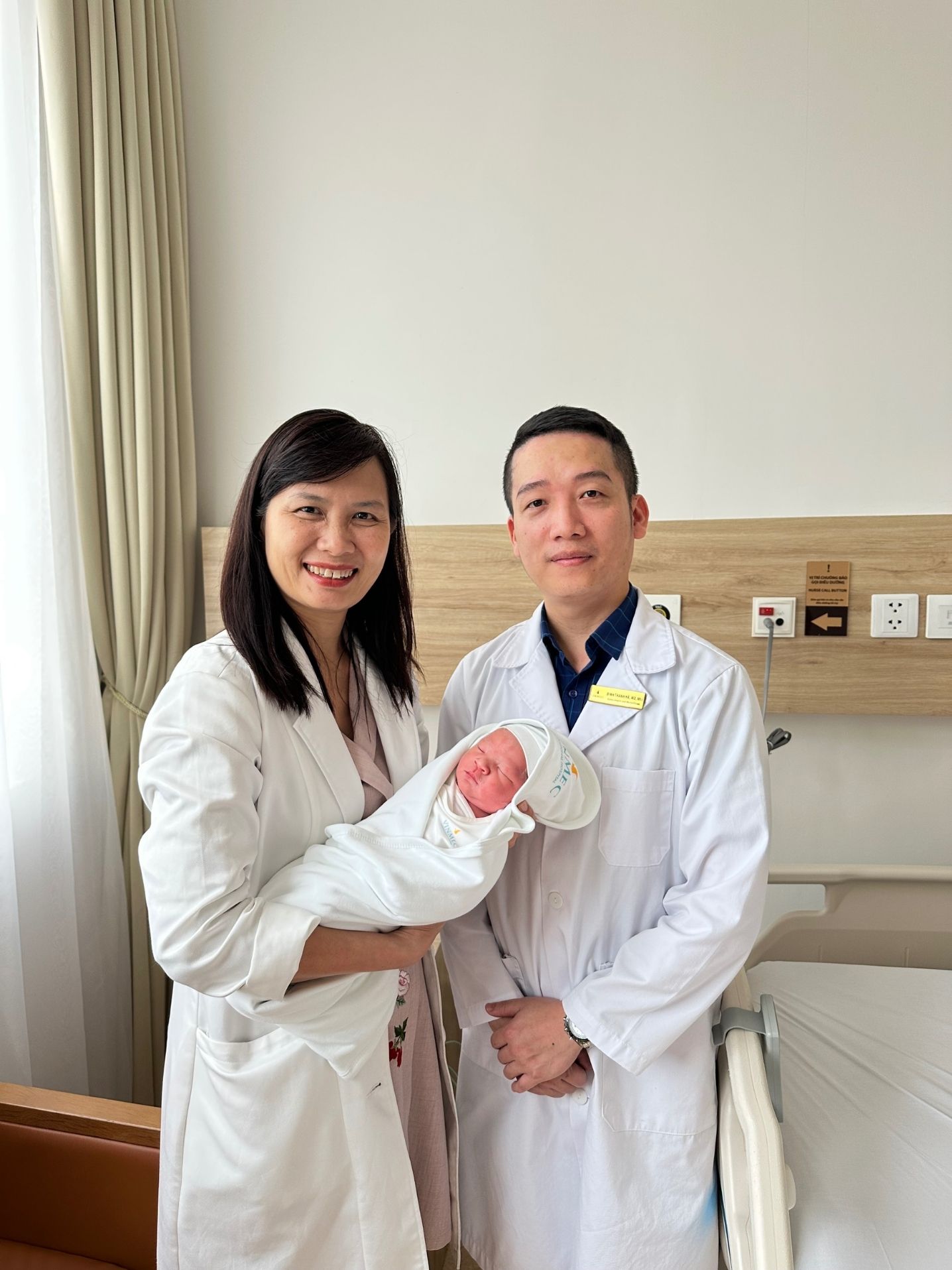 Bệnh viện Đa khoa Nha Trang chào đón em bé ống nghiệm đầu tiên tại Khánh Hòa - Ảnh 1.