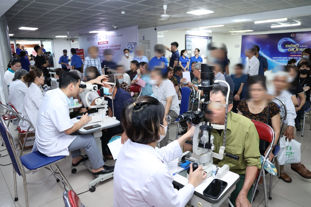 Tri ân gia đình người hiến tạng với chương trình đặc biệt- Ảnh 1.