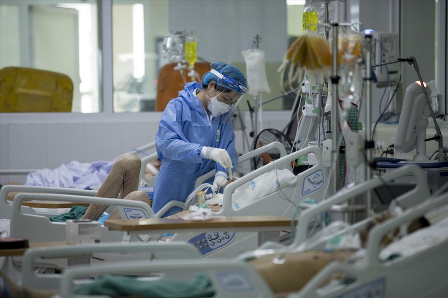 COVID-19 trở lại, ai dễ bị "tấn công" nhất?- Ảnh 1.