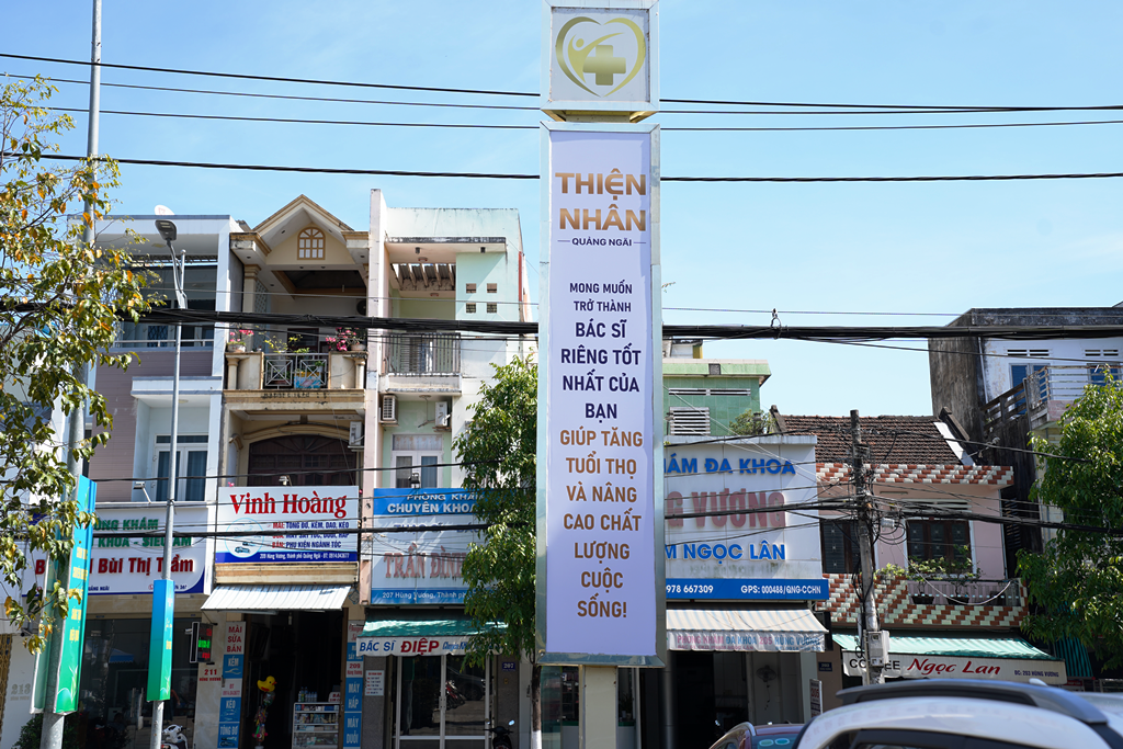 Phòng khám Quảng Ngãi điều chỉnh slogan, khắc phục lỗi do Thanh tra Bộ Y tế chỉ ra - Ảnh 2.