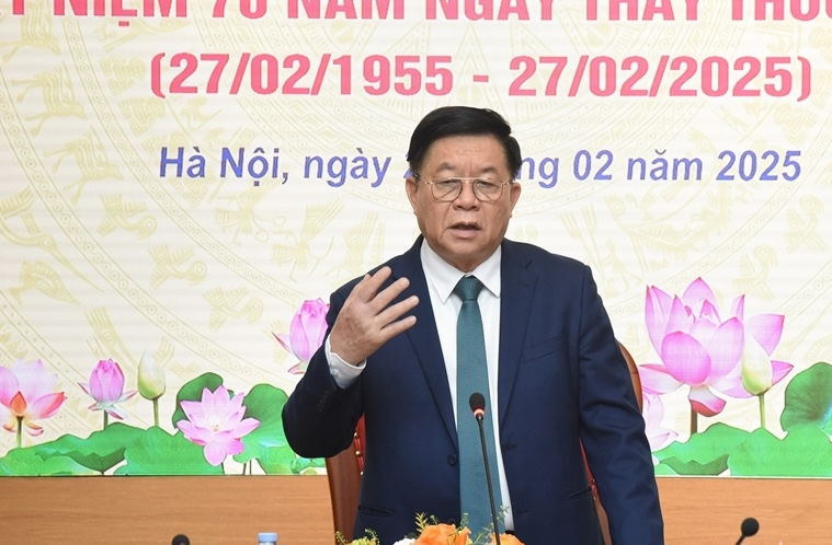 Lãnh đạo Trung ương thăm Trường Đại học Y Hà Nội - Ảnh 1.