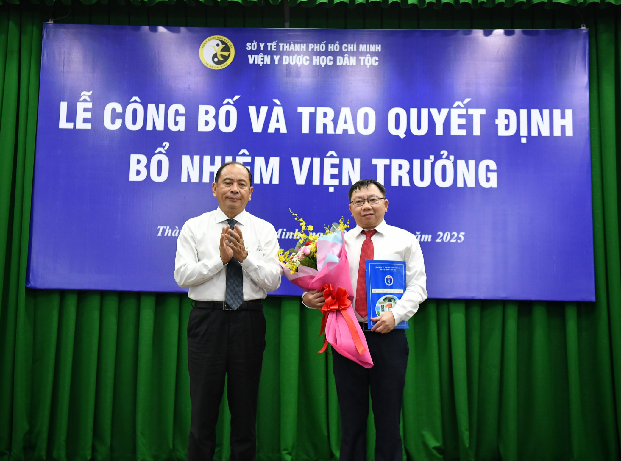 Viện Y dược học dân tộc TP HCM có giám đốc mới- Ảnh 3.