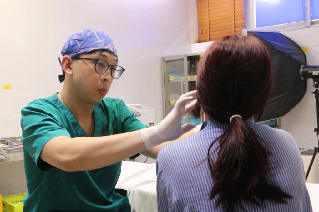 Tai biến phức tạp sau tiêm thon gọn hàm tại spa- Ảnh 1.