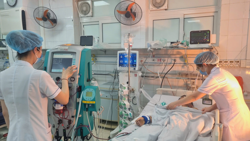 Nguy hiểm từ việc sử dụng thuốc mua trên mạng- Ảnh 1.