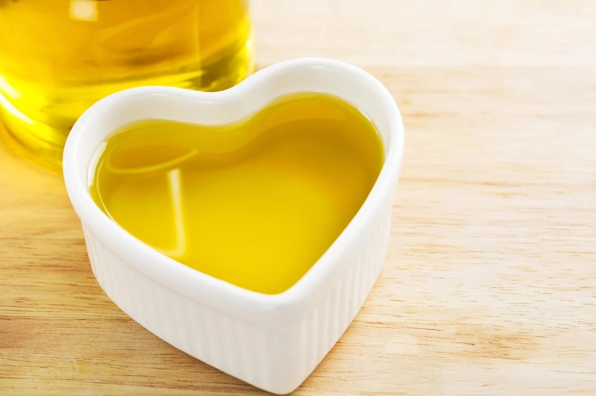 Dầu ăn phổ biến ở Việt Nam: Khắc tinh của tiểu đường và bệnh tim - Ảnh 1.