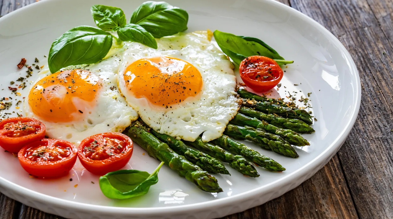 Nghiên cứu từ Úc: Trứng có thể giúp giảm cholesterol xấu - Ảnh 1.