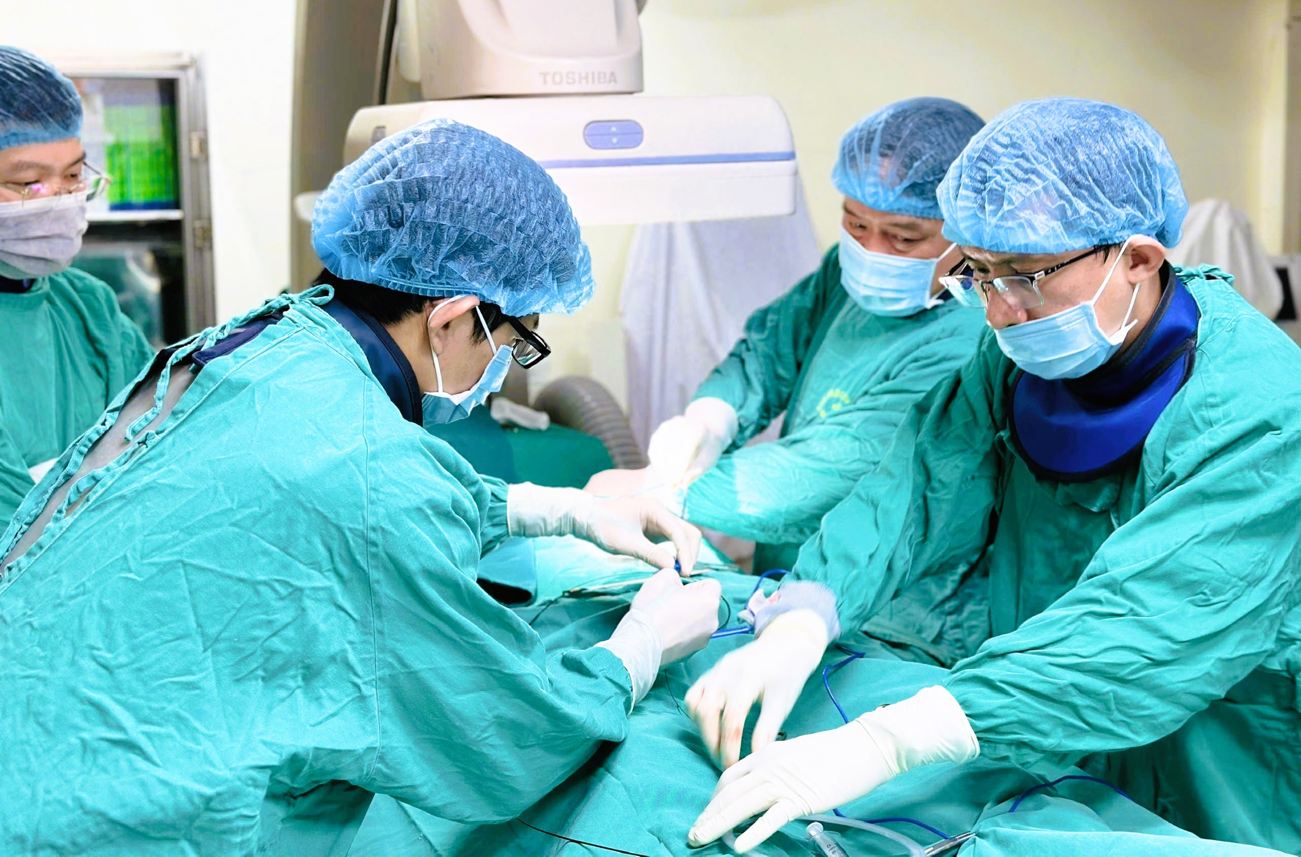 Bệnh viện tỉnh tiên phong trong kỹ thuật y tế chuyên sâu - Ảnh 4.
