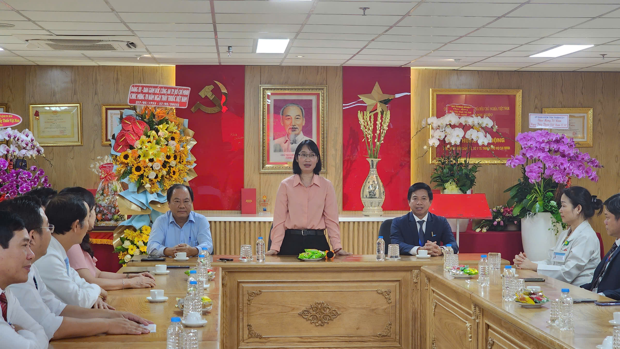 Những thành tựu nổi bật của Bệnh viện Nhân dân 115 - Ảnh 1.