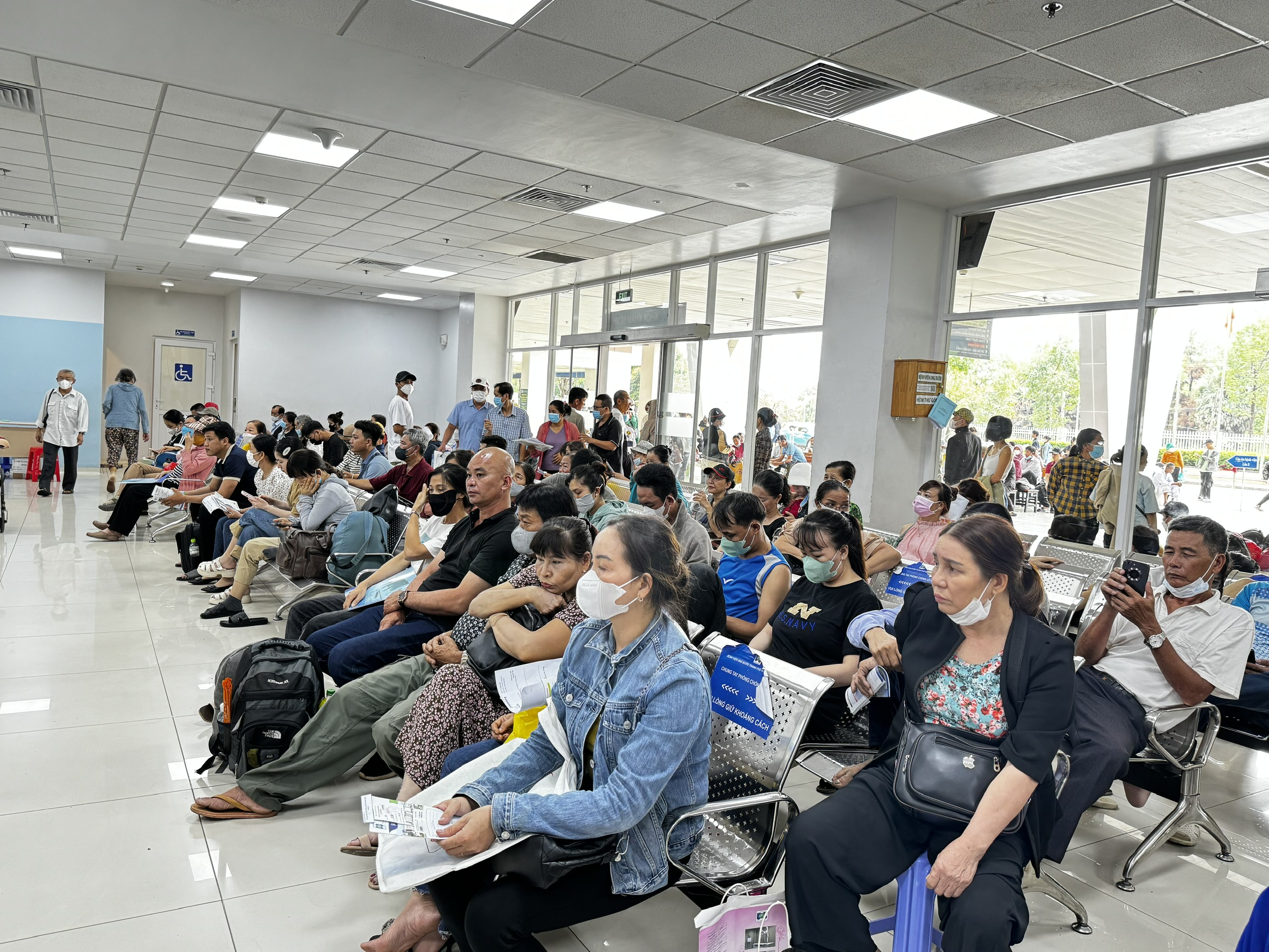 Tình hình các cơ sở y tế tại TP HCM sau khi hợp nhất với Bình Dương và Bà Rịa - Vũng Tàu - Ảnh 1.